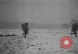 Image L'armée japonaise des exercices de tir réel Japon, 1933, de la seconde 10 séquences d'archives historiques vidéo 65675025047