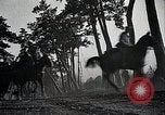 Standbild Japanische militärische Manöver realistisch Japan, 1933, aus Sekunde 28 historischem Filmmaterial Videoclip 65675025048