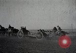 Standbild Japanische militärische Manöver realistisch Japan, 1933, aus Sekunde 42 historischem Filmmaterial Videoclip 65675025048