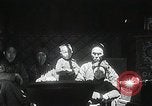 Standbild mongolischen Familie Mandschurei, 1932, aus Sekunde 43 historischem Filmmaterial Videoclip 65675025059