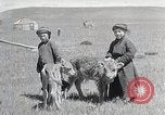 Standbild mongolischen Familie Mandschurei, 1932, aus Sekunde 57 historischem Filmmaterial Videoclip 65675025059