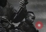 Standbild mongolischen Khuuchir string Instrument Mandschurei, 1932, aus Sekunde 45 historischem Filmmaterial Videoclip 65675025060