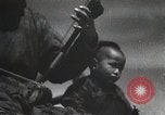 Standbild mongolischen Khuuchir string Instrument Mandschurei, 1932, aus Sekunde 46 historischem Filmmaterial Videoclip 65675025060