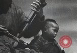 Standbild mongolischen Khuuchir string Instrument Mandschurei, 1932, aus Sekunde 47 historischem Filmmaterial Videoclip 65675025060