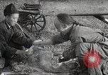 Standbild mongolischen Khuuchir string Instrument Mandschurei, 1932, aus Sekunde 56 historischem Filmmaterial Videoclip 65675025060
