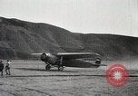 Standbild Luft Evakuierung von Verletzten japanische Soldaten Mandschurei, 1932, aus Sekunde 11 historischem Filmmaterial Videoclip 65675025065