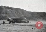 Standbild Luft Evakuierung von Verletzten japanische Soldaten Mandschurei, 1932, aus Sekunde 13 historischem Filmmaterial Videoclip 65675025065