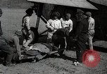 Standbild Luft Evakuierung von Verletzten japanische Soldaten Mandschurei, 1932, aus Sekunde 26 historischem Filmmaterial Videoclip 65675025065
