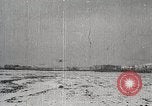Standbild Luft Evakuierung von Verletzten japanische Soldaten Mandschurei, 1932, aus Sekunde 51 historischem Filmmaterial Videoclip 65675025065