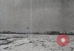 Standbild Luft Evakuierung von Verletzten japanische Soldaten Mandschurei, 1932, aus Sekunde 53 historischem Filmmaterial Videoclip 65675025065