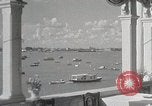 Standbild chinesischen Eastern Railway Fahne über dem Bahnhof Harbin Manchukuo, 1932, aus Sekunde 39 historischem Filmmaterial Videoclip 65675025073