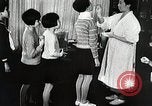 Image système éducatif Japon, 1945, de la seconde 56 séquences d'archives historiques vidéo 65675025086