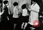 Image système éducatif Japon, 1945, de la seconde 59 séquences d'archives historiques vidéo 65675025086