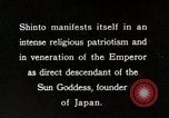 Standbild Shinto Zeremonie Japan, 1935, aus Sekunde 15 historischem Filmmaterial Videoclip 65675025132
