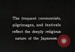 Standbild Shinto Zeremonie Japan, 1935, aus Sekunde 37 historischem Filmmaterial Videoclip 65675025132