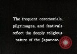 Standbild Shinto Zeremonie Japan, 1935, aus Sekunde 45 historischem Filmmaterial Videoclip 65675025132