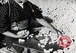 Standbild Japanese Silk Industrie Japan, 1935, aus Sekunde 31 historischem Filmmaterial Videoclip 65675025136