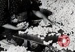 Standbild Japanese Silk Industrie Japan, 1935, aus Sekunde 33 historischem Filmmaterial Videoclip 65675025136