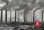 Standbild Japanese Silk Industrie Japan, 1935, aus Sekunde 54 historischem Filmmaterial Videoclip 65675025136