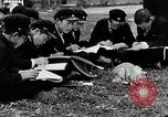Standbild Kunst Klasse auf Hirosaki Boys' School Honshu Japan, 1935, aus Sekunde 26 historischem Filmmaterial Videoclip 65675025144