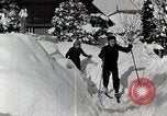 Standbild Skifahren Japan, 1935, aus Sekunde 9 historischem Filmmaterial Videoclip 65675025152