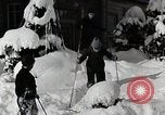 Standbild Skifahren Japan, 1935, aus Sekunde 38 historischem Filmmaterial Videoclip 65675025152