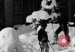 Standbild Skifahren Japan, 1935, aus Sekunde 44 historischem Filmmaterial Videoclip 65675025152