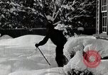 Standbild Skifahren Japan, 1935, aus Sekunde 46 historischem Filmmaterial Videoclip 65675025152