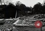 Standbild Bombe beschädigte Zojoji Temple Tokio Japan Shiba Bezirk, 1945, aus Sekunde 31 historischem Filmmaterial Videoclip 65675025165