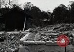 Standbild Bombe beschädigte Zojoji Temple Tokio Japan Shiba Bezirk, 1945, aus Sekunde 35 historischem Filmmaterial Videoclip 65675025165