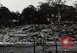 Standbild Bombe beschädigte Zojoji Temple Tokio Japan Shiba Bezirk, 1945, aus Sekunde 40 historischem Filmmaterial Videoclip 65675025165