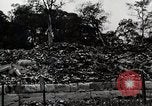 Standbild Bombe beschädigte Zojoji Temple Tokio Japan Shiba Bezirk, 1945, aus Sekunde 46 historischem Filmmaterial Videoclip 65675025165
