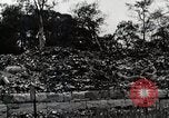 Standbild Bombe beschädigte Zojoji Temple Tokio Japan Shiba Bezirk, 1945, aus Sekunde 47 historischem Filmmaterial Videoclip 65675025165