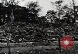 Standbild Bombe beschädigte Zojoji Temple Tokio Japan Shiba Bezirk, 1945, aus Sekunde 48 historischem Filmmaterial Videoclip 65675025165