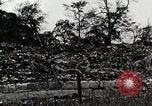 Standbild Bombe beschädigte Zojoji Temple Tokio Japan Shiba Bezirk, 1945, aus Sekunde 51 historischem Filmmaterial Videoclip 65675025165