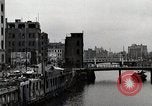 Standbild Bombe Schaden Kyobashi Bezirk Tokio Japan, 1945, aus Sekunde 43 historischem Filmmaterial Videoclip 65675025167
