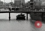 Standbild Bombe Schaden Kyobashi Bezirk Tokio Japan, 1945, aus Sekunde 54 historischem Filmmaterial Videoclip 65675025167