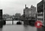 Standbild Bombe Schaden Kyobashi Bezirk Tokio Japan, 1945, aus Sekunde 60 historischem Filmmaterial Videoclip 65675025167