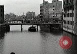 Standbild Bombe Schaden Kyobashi Bezirk Tokio Japan, 1945, aus Sekunde 62 historischem Filmmaterial Videoclip 65675025167