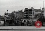 Immagine di Edifici demoliti in Tokyo dalla seconda guerra mondiale Tokyo Giappone Kyobashi, 1945, secondo 33 filmato di repertorio 65675025168