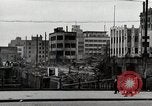 Immagine di Edifici demoliti in Tokyo dalla seconda guerra mondiale Tokyo Giappone Kyobashi, 1945, secondo 37 filmato di repertorio 65675025168