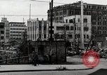 Immagine di Edifici demoliti in Tokyo dalla seconda guerra mondiale Tokyo Giappone Kyobashi, 1945, secondo 44 filmato di repertorio 65675025168