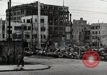 Immagine di Edifici demoliti in Tokyo dalla seconda guerra mondiale Tokyo Giappone Kyobashi, 1945, secondo 50 filmato di repertorio 65675025168
