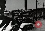 Standbild Bombenschäden in Shiba Bezirk Tokio Japan Shiba Bezirk, 1945, aus Sekunde 17 historischem Filmmaterial Videoclip 65675025169