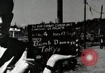Standbild Bombenschäden in Shiba Bezirk Tokio Japan Shiba Bezirk, 1945, aus Sekunde 19 historischem Filmmaterial Videoclip 65675025169