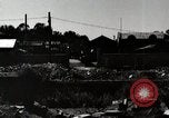 Standbild Bombenschäden in Shiba Bezirk Tokio Japan Shiba Bezirk, 1945, aus Sekunde 23 historischem Filmmaterial Videoclip 65675025169