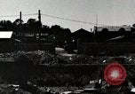 Standbild Bombenschäden in Shiba Bezirk Tokio Japan Shiba Bezirk, 1945, aus Sekunde 24 historischem Filmmaterial Videoclip 65675025169