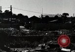 Standbild Bombenschäden in Shiba Bezirk Tokio Japan Shiba Bezirk, 1945, aus Sekunde 29 historischem Filmmaterial Videoclip 65675025169