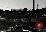 Standbild Bombenschäden in Shiba Bezirk Tokio Japan Shiba Bezirk, 1945, aus Sekunde 36 historischem Filmmaterial Videoclip 65675025169
