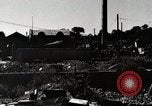 Standbild Bombenschäden in Shiba Bezirk Tokio Japan Shiba Bezirk, 1945, aus Sekunde 37 historischem Filmmaterial Videoclip 65675025169
